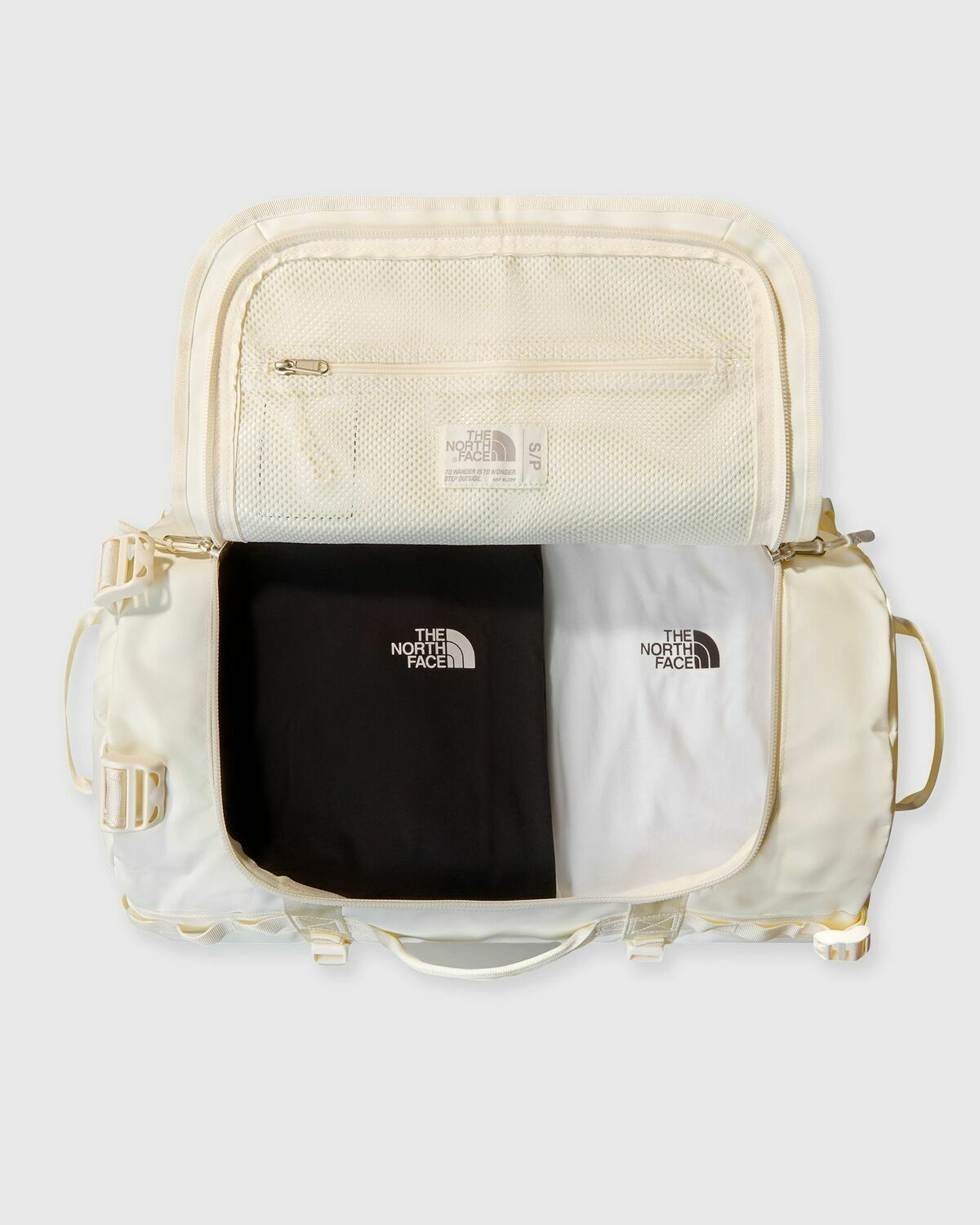 The North Face BASE CAMP DUFFEL - S White Mens Duffle Bags & Weekender