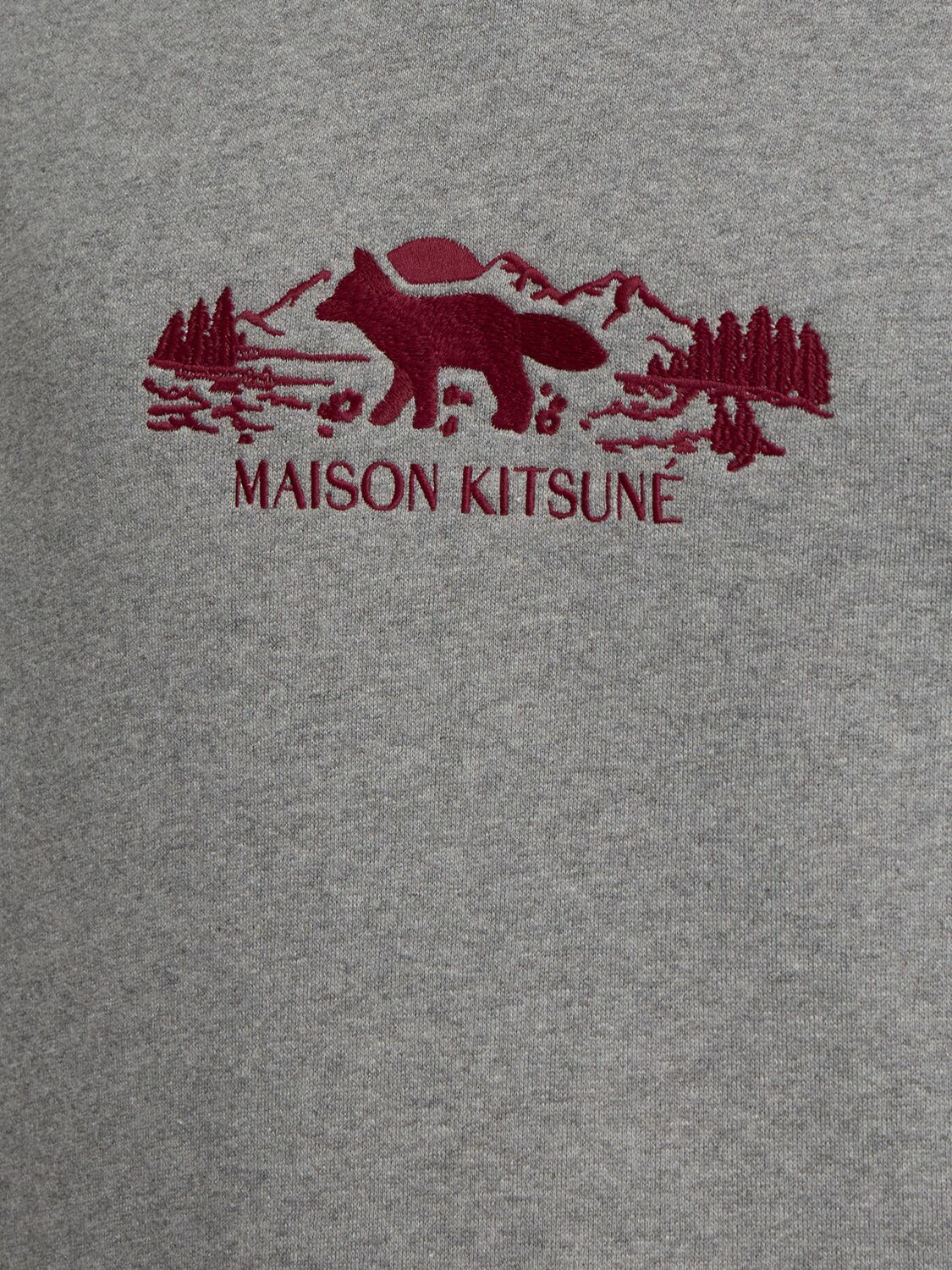MAISON KITSUNE｜ (OUTDOOR PROFILE FOX COMFORT SWEATSHIRT MAISON KITSUNÉ Outdoor Profile Fox Comfort Sweatshirt Maison