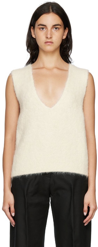 Photo: Arch The SSENSE Exclusive Off-White Cropped Vest