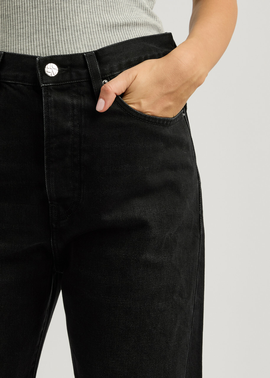 Toteme Twisted Seam Straight-leg Full Length Jeans Black