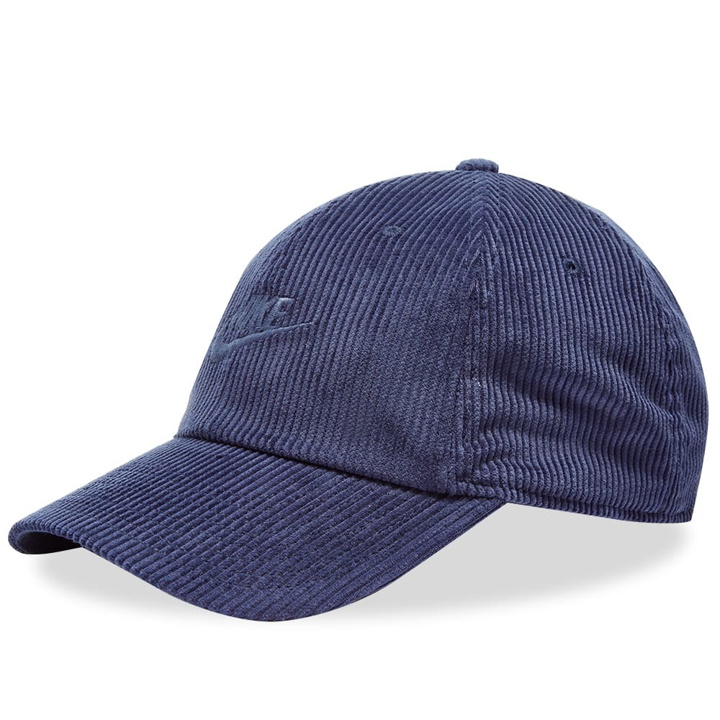 Photo: Nike Corduroy Cap