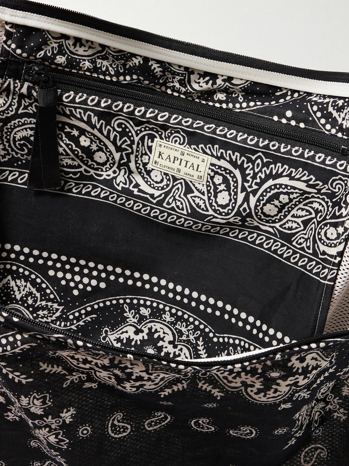 KAPITAL - Transit Snufkin Rat Brand Bandana-Print Cotton Sling Bag