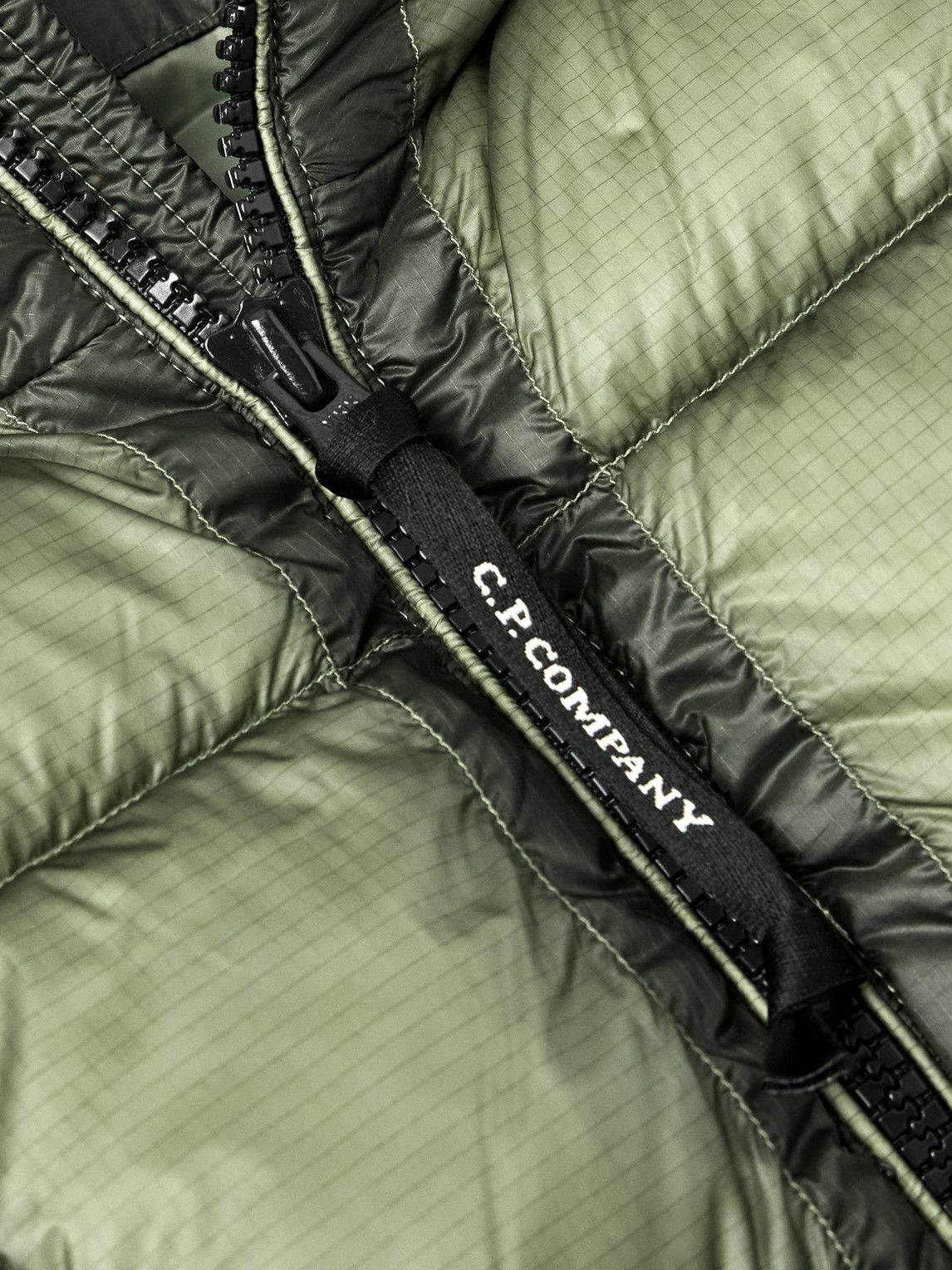 C.P. Company - Logo-Appliquéd Quilted D.D. Shell Hooded Down Jacket - Green