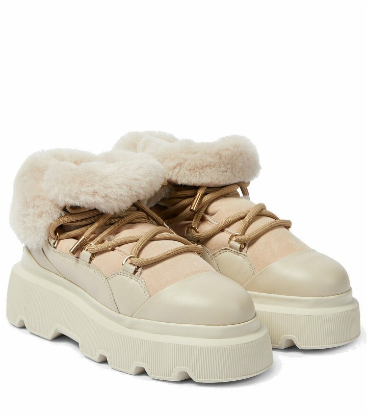 Photo: Inuikii Shearling-trimmed leather ankle boots
