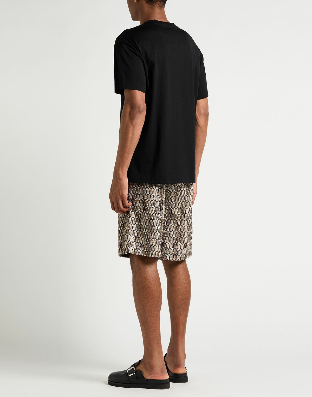 Givenchy Mens T-shirt in Black