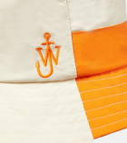 JW Anderson - Logo technical bucket hat