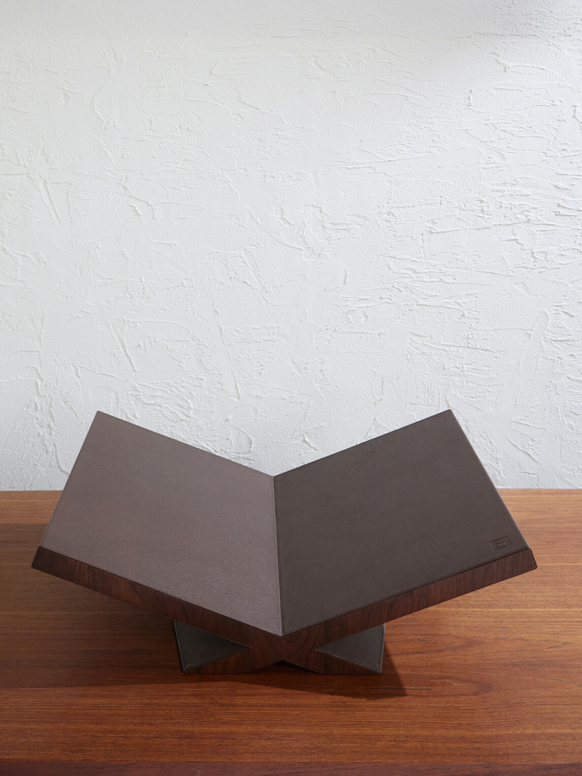 Assouline - Culture Ultimate Wood and Leather Bookstand