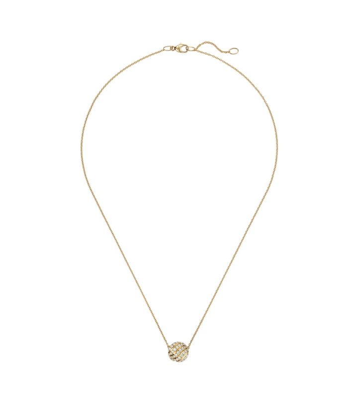 Photo: David Yurman Sculpted Cable 18kt gold pendant necklace with diamonds