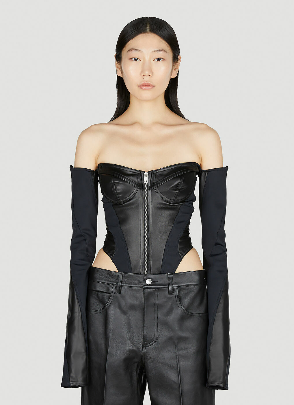 【関税込み】Mugler ブラック Corseted Scuba ジャケット Black Corseted Scuba Jacket by Mugler on Sale