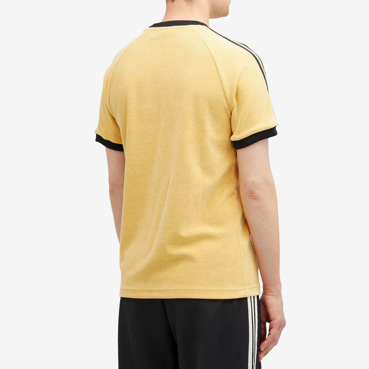 ●ADIDAS● adidas Cali T-Shirt ADIDAS ORIGINALS Shirt 'Cali' in Green | ABOUT YOU