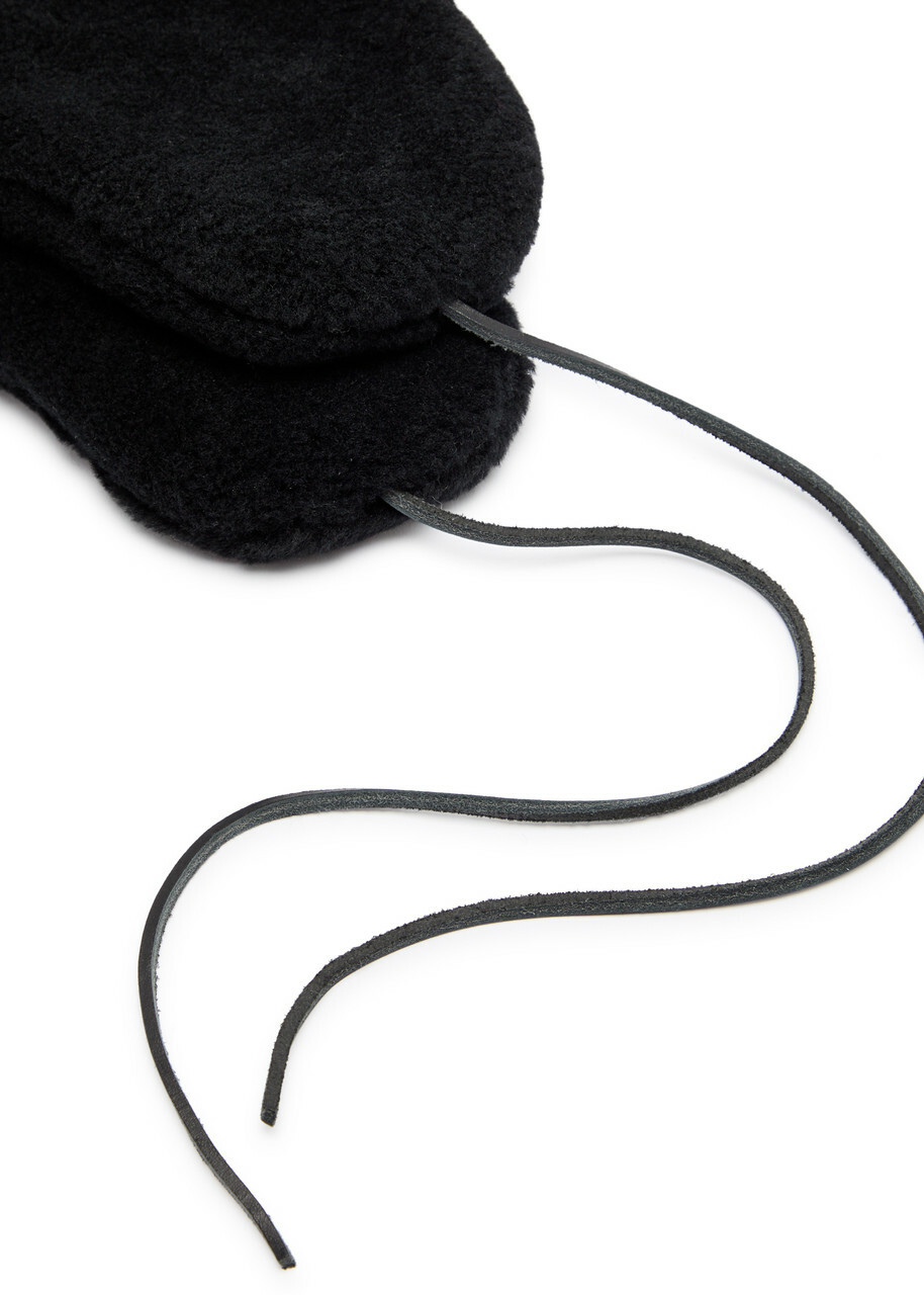 Vince Aviator-style Shearling hat Black