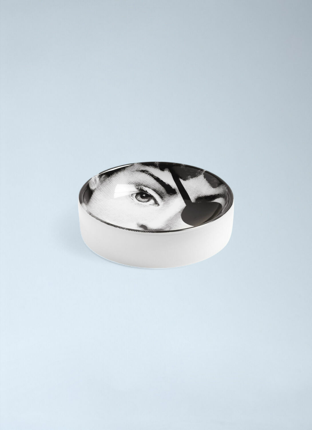 Fornasetti Tema e Variazioni N.8 Ashtray