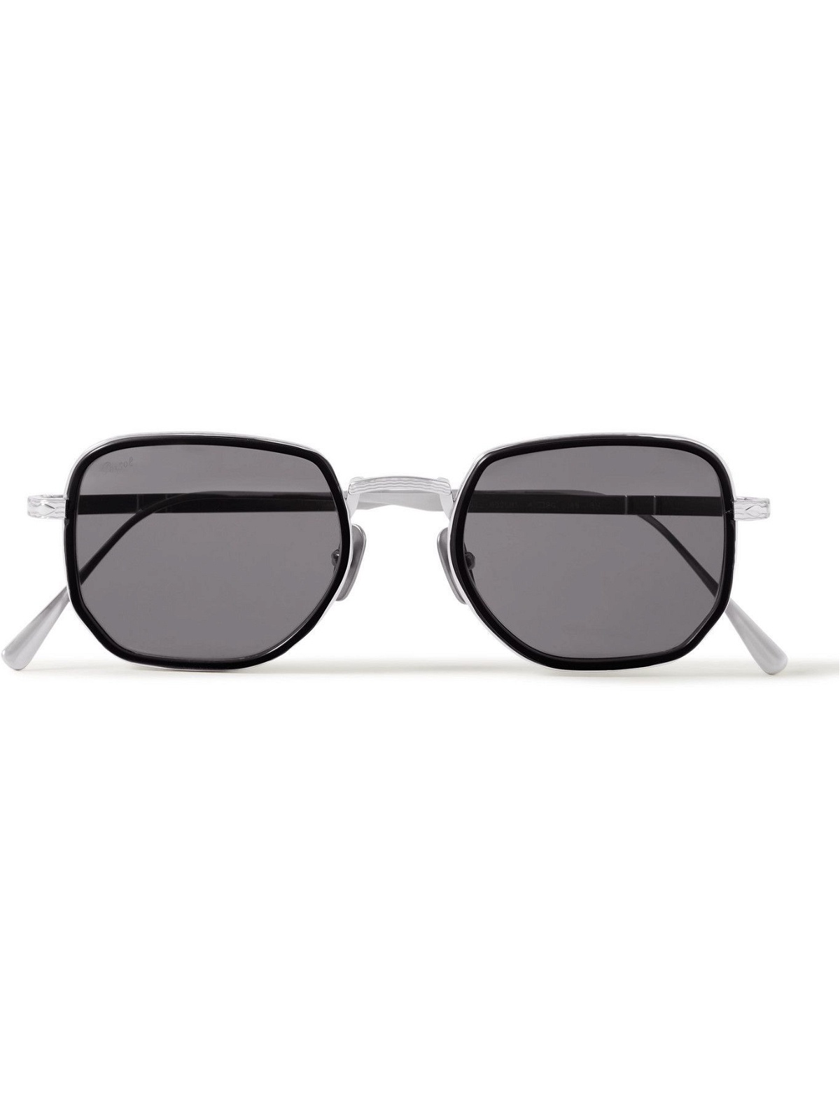 Sunglasses for Man Titanium frame shaded smoke blue lens (ms50302) –  Maseratistore