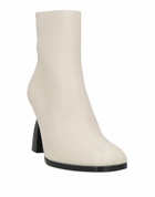 Nodaleto Womens Ankle boots in Off white