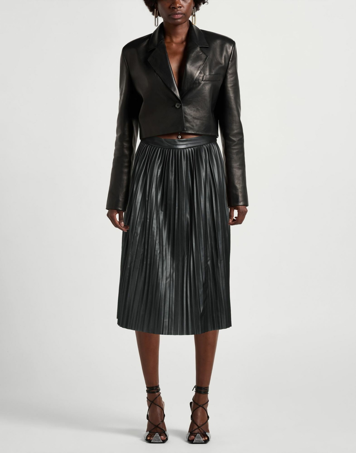 Jijil Womens Midi skirt in Black