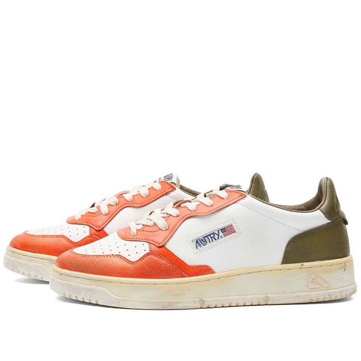 Photo: Autry Men's Super Vintage Low Sneakers in White/Red