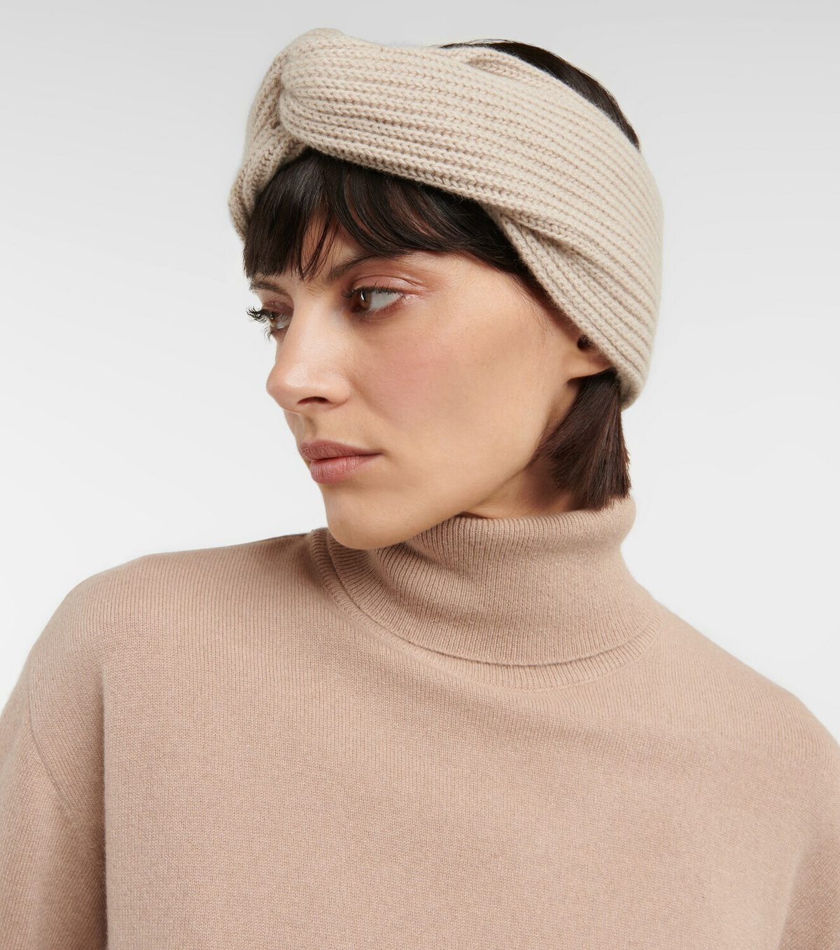 Brunello Cucinelli Cashmere headband Brunello Cucinelli display picture 1