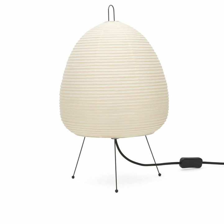 Photo: Vitra Akari 1A Table Light in Natural 